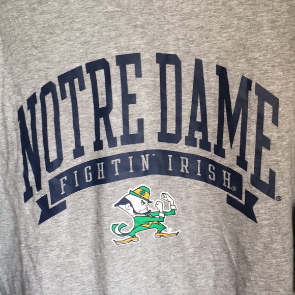 Champion Notre Dame Long Sleeve Tee NWT - Picture 2 of 9